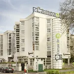 Ξενοδοχείο Four Points By Sheraton Cathedrale 3*