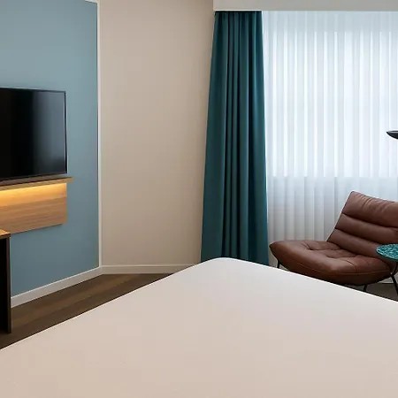 Campanile Centre - Cathedrale Hotel 3*