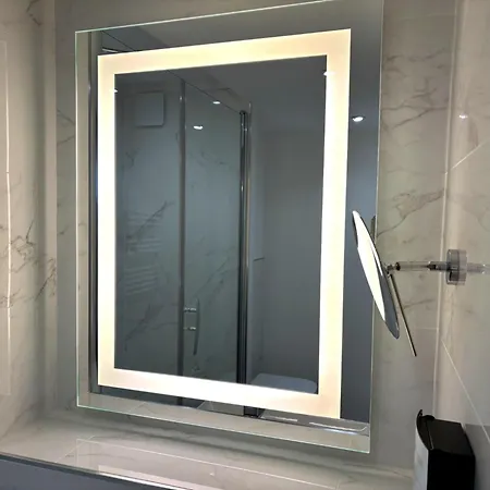 Hotel Campanile Centre - Cathedrale Reims