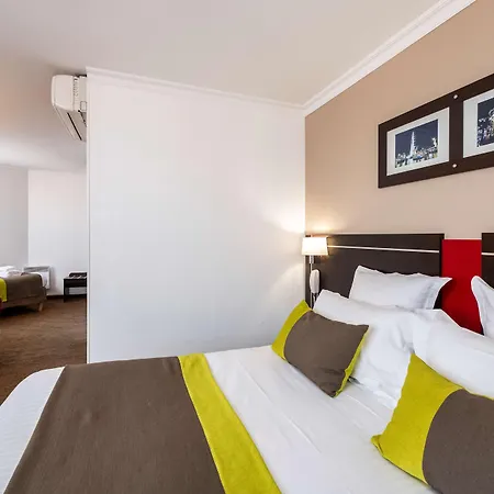 Hotel Campanile Centre - Cathedrale Reims