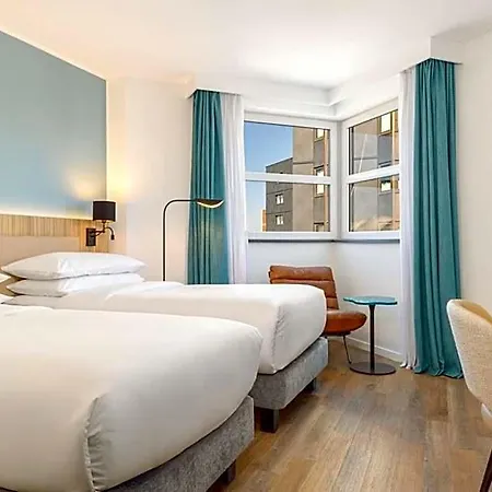Four Points By Sheraton Cathedrale Hotel 4*