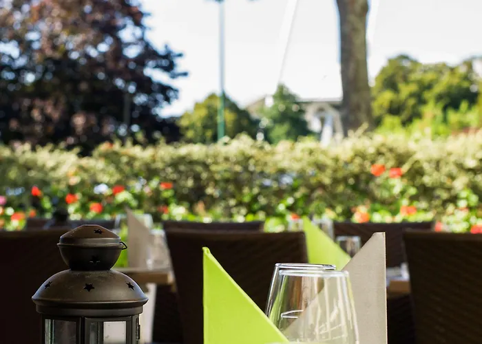 Campanile Centre - Cathedrale Hotel 3*