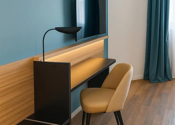 Campanile Centre - Cathedrale Reims