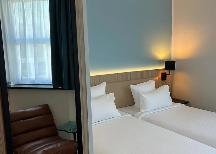 Hotel Campanile Centre - Cathedrale