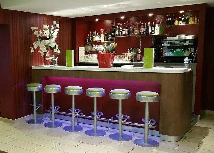 Campanile Centre - Cathedrale 3* Reims