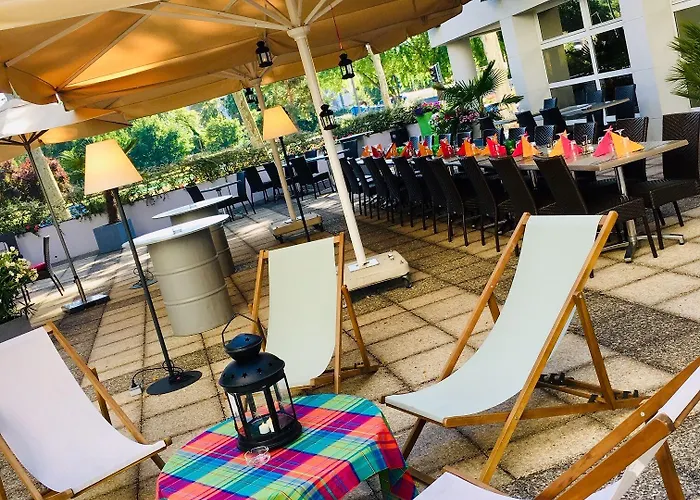 Campanile Centre - Cathedrale 3*