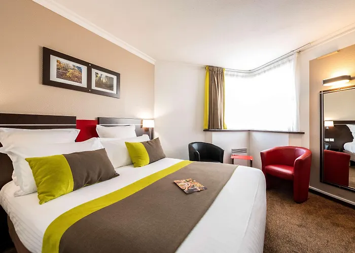 Hotel Campanile Centre - Cathedrale Reims