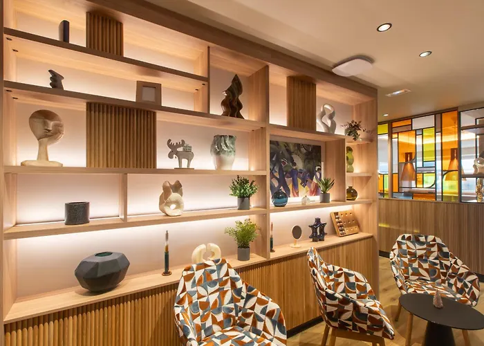 Hotel Campanile Centre - Cathedrale Reims