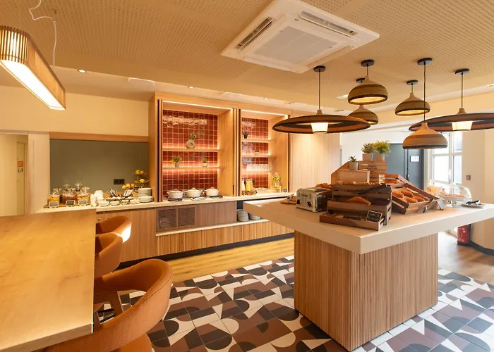 Campanile Centre - Cathedrale 3*