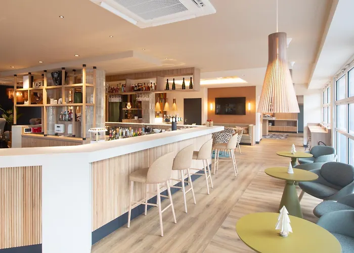 Campanile Centre - Cathedrale 3* Reims