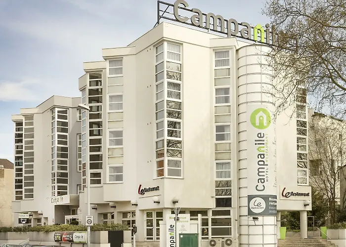 Hotel Campanile Centre - Cathedrale 3*